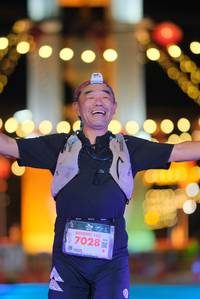 BIB: 160, 7028
                            <button type="button" onclick="openModal(21815233)" class="btn btn-primary btn-sm float-right btn-popup" data-toggle="modal" data-target=".modal-high-quality">
                        <i class="fas fa-shopping-cart"></i> Add to Cart
                    </button>
                                            <button type="button" onclick="isThisMe(21815233, true)" class="btn btn-success btn-sm float-right btn-popup btn-isme hidden" data-toggle="tooltip" data-placement="bottom" title="นี่คือรูปของคุณใช่ไหม คลิกที่นี่เพื่อเอาเข้าอัลบั้ม">
                        <i class="fas fa-plus"></i> Add to album
                    </button>
                    <button type="button" onclick="isThisMe(21815233, false)" class="btn btn-warning btn-sm float-right btn-popup btn-isnotme hidden">
                        <i class="fas fa-ban"></i> Remove from album
                    </button>